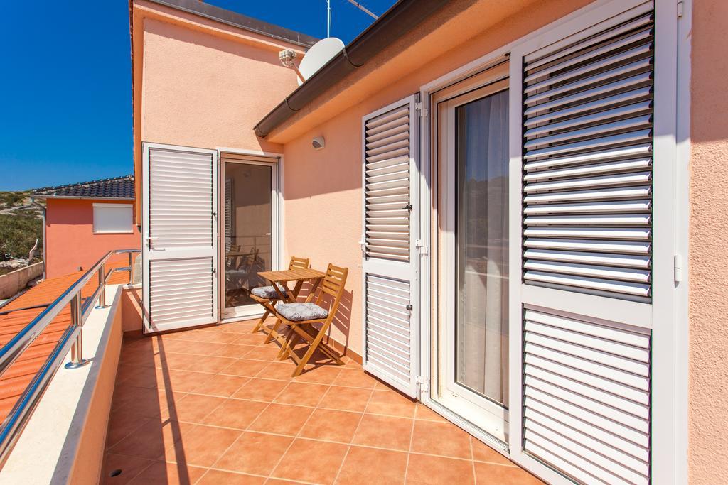 Villa Roza Murter Exterior photo